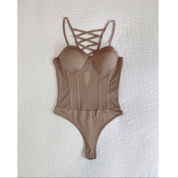 NWOT! Fashion Nova | Taupe Bodysuit - Picture 1 of 3